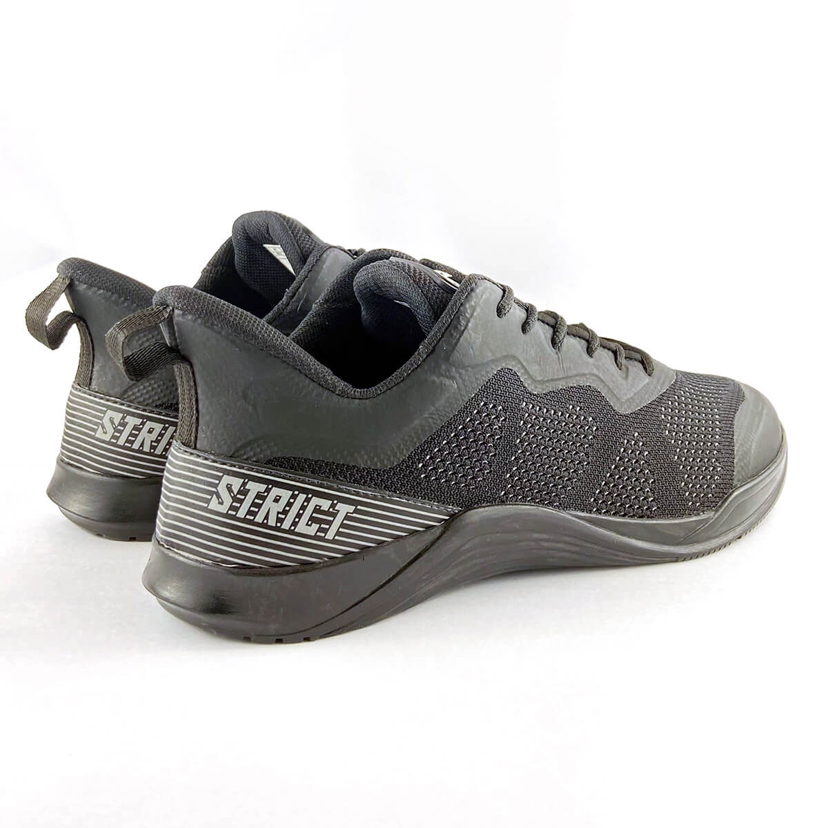 Tênis Strict XT2 - Unissex Preto/Preto